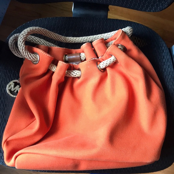 michael kors purse with rope handles